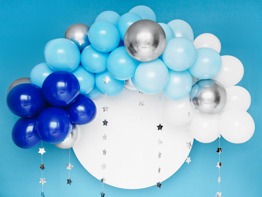 ballongbåge i blå och silver
