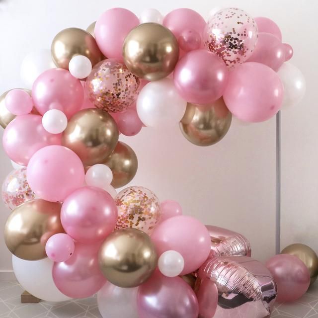 ballongbåge i rosa och guld chrome