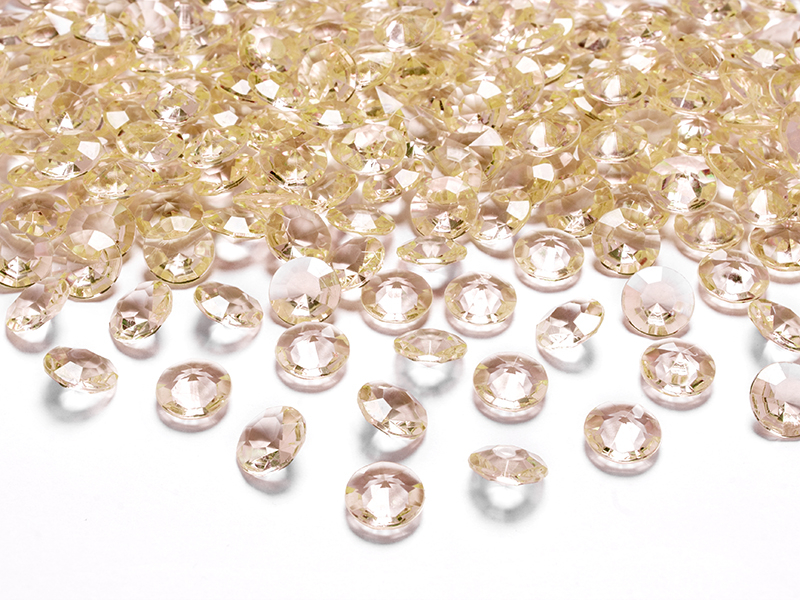 Guldiga kristalldiamanter