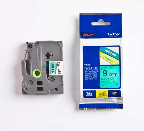 TZE-721, 9 mm svart på grön