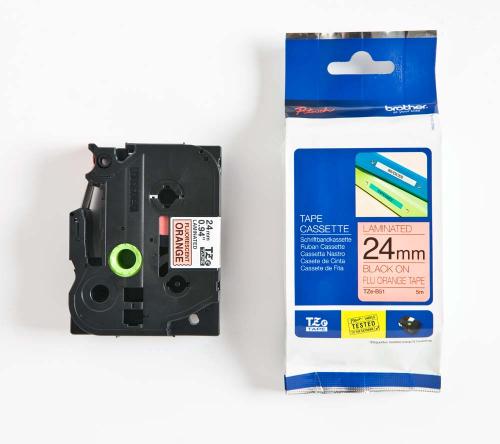 TZE-B51, 24 mm svart på orange neon