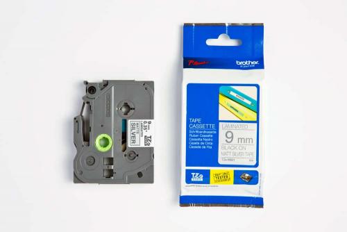 TZE-M921, 9 mm svart på matt silver