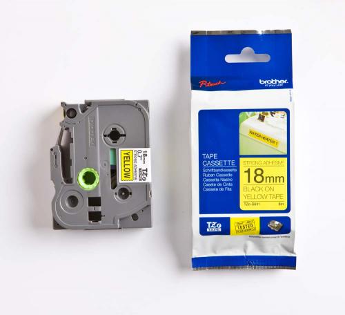 TZE-S641, 18 mm svart på gul