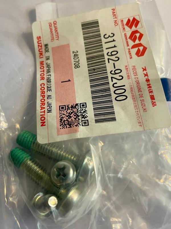 Skruvsats startmotor Suzuki