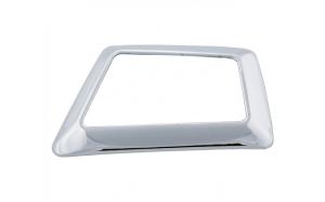 RIGHT GLOVE BOX ACCENT