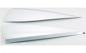 Windshild panel accent