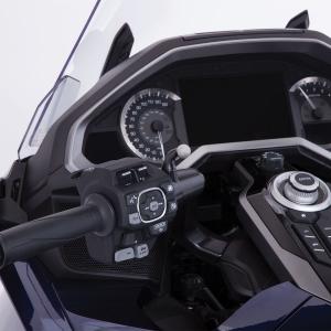LEFT SIDE ACCESSORY MOUNT FOR DCT MODELS