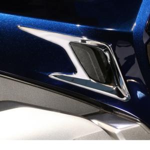 SIDE PANEL VENT TRIMS,chrome