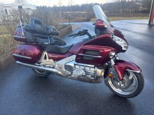 GOLDWING 1800