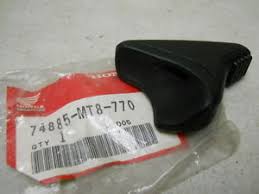 Handtag för fotplattor bak