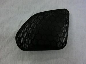 Högtalargaller vänster 1800