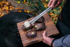 Muurikka Skärbräda Acaciaträ 380x300mm