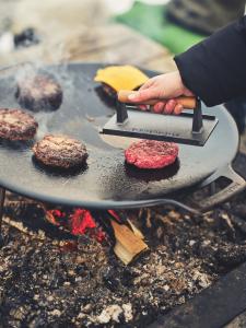 Muurikka Grillpress Gjutjärn/Trä Rektangulär