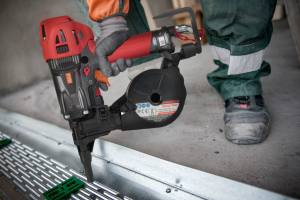 MAX HN25C2 Spikpistol Högtryck 15-25mm