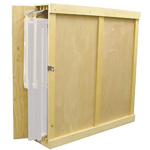 Reflector Box TH slots to hold 2 Reflectors 42x42