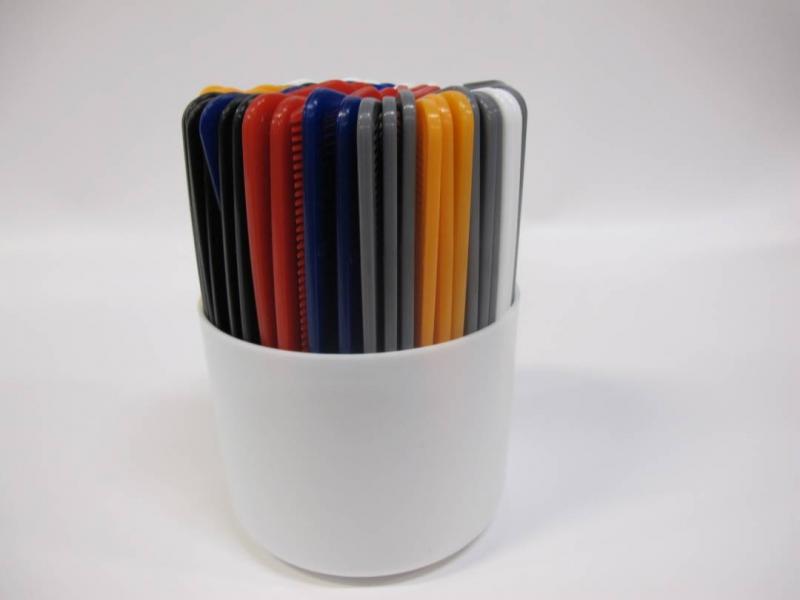 Combs, 72 pack in a bucket