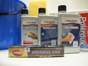 Cleaning products for fiberglass products
