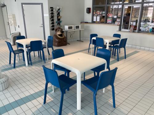 Stol, Cafe stol, Snow