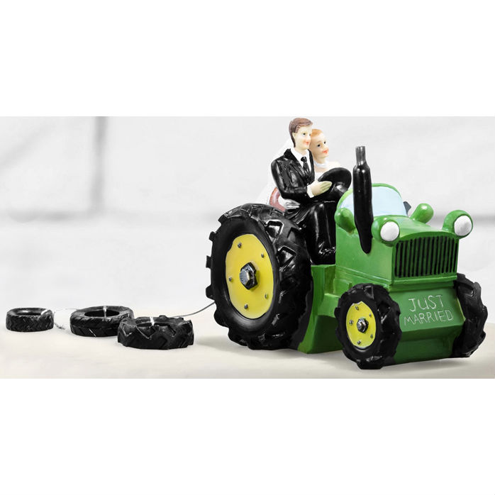 Brudpar Traktor