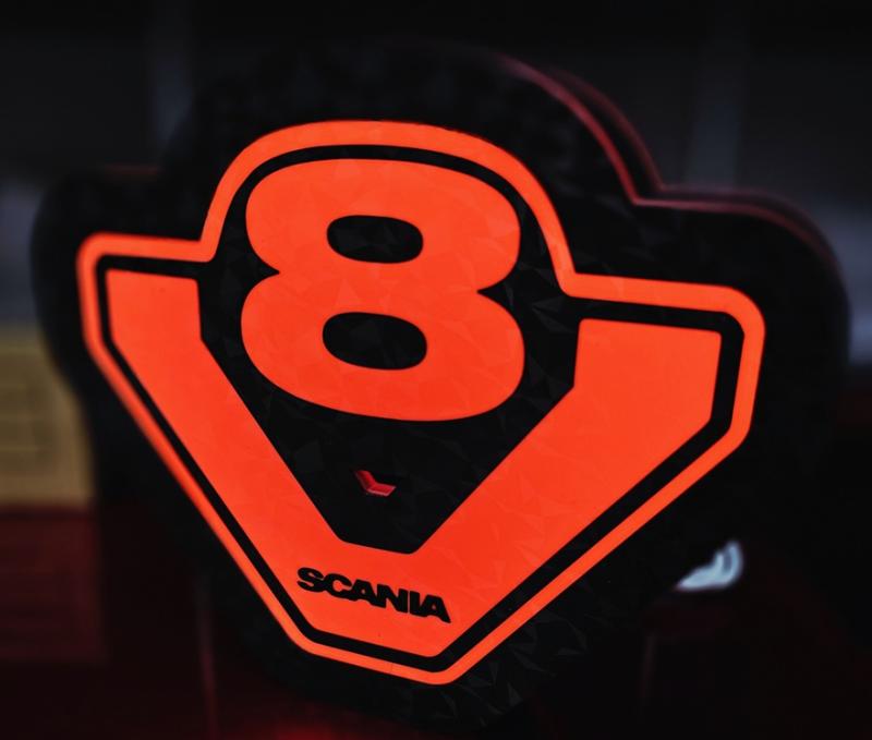 Scania V8 LED belysning dekorationslampa