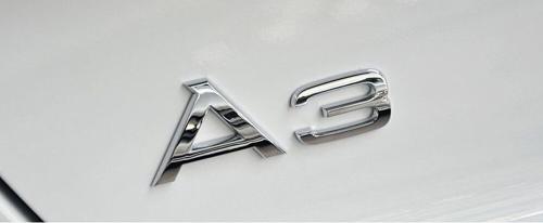 audi a3 krom emblem till bagageluckan