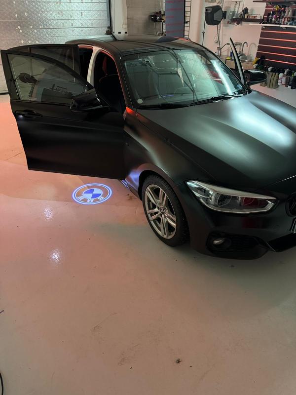 bmw dörrbelysning
