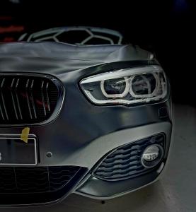 bmw foliering satin svary