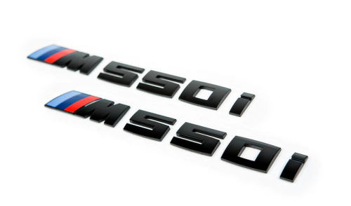 bmw m550i 550i emblem i blank svart
