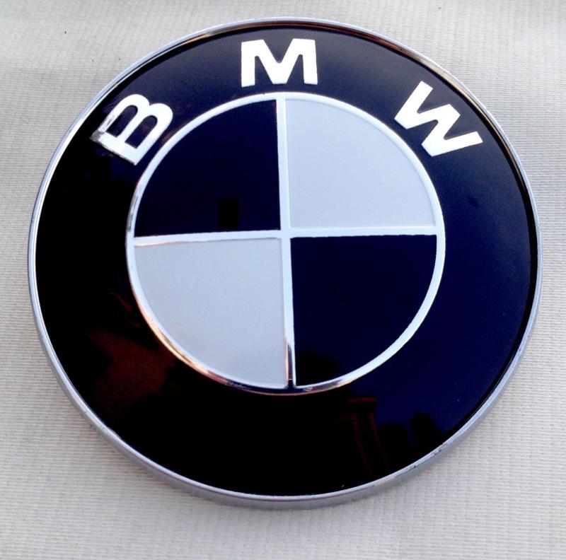 bmw svart emblem till motorhuv bagagelucka 82mm