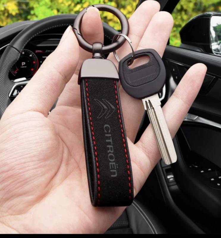 citroen logo alcantara nyckelring