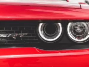 dodge srt emblem till bilen
