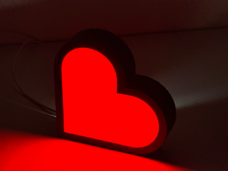 Hjärta-ljushus, en charmig nattlampa