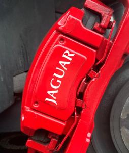 jaguar dekaler till bromsarna