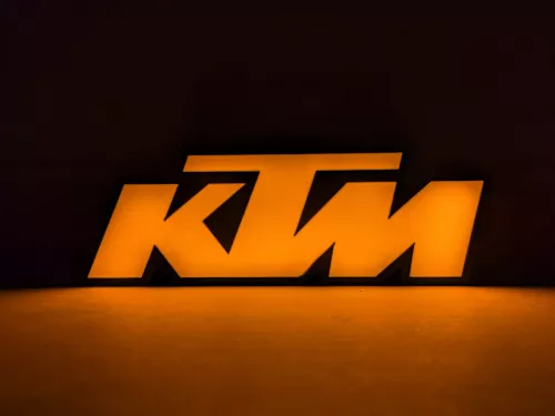 KTM logo design nattlampa lampa