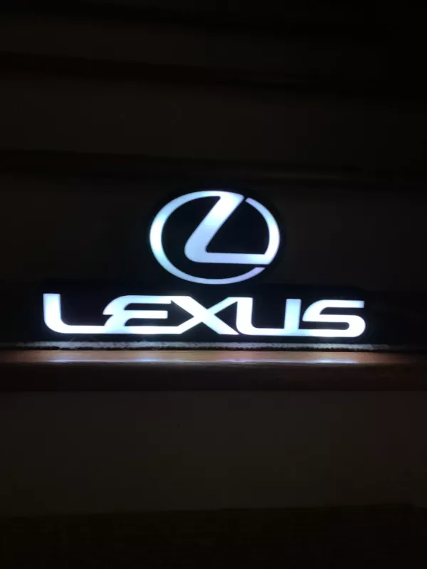 Lexus nattlampa lampa perfekt till garaget