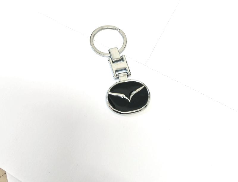 Mazda logo nyckelring nyckelhänge