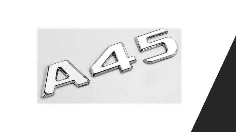 mercedes a45 logo modellbeteckning i silver färg