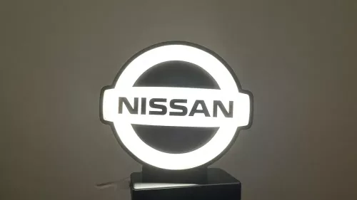 Nissan logo design lampa nattlampa