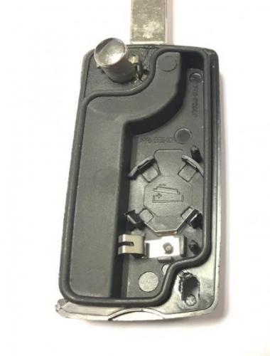 peugeot nyckel med 3 knappar_medium