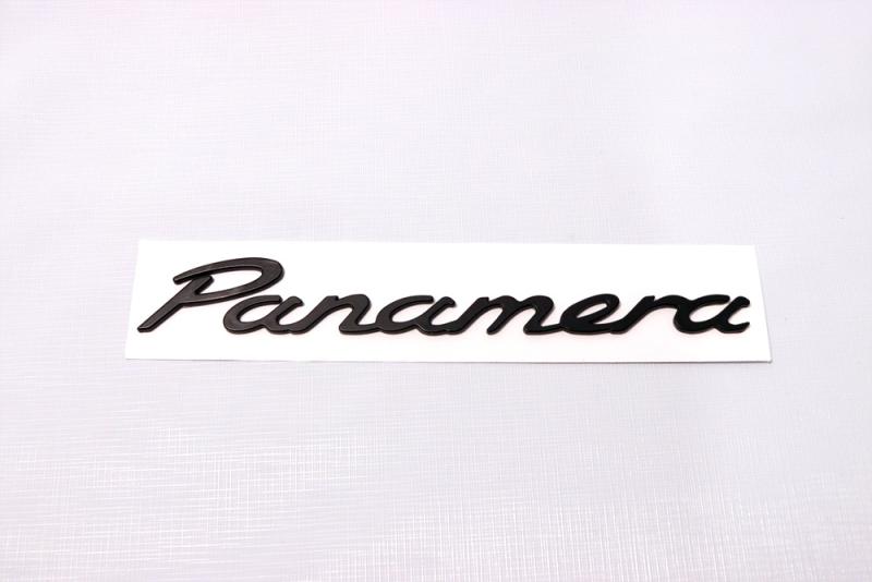 porsche panamera  emblem i blank svart
