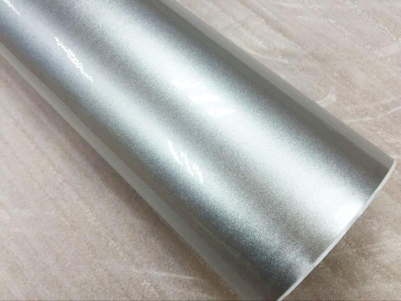 Silver metallic vinyl folie till bilen mc 1,5m