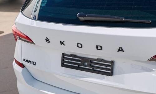 skoda emblem blank svart