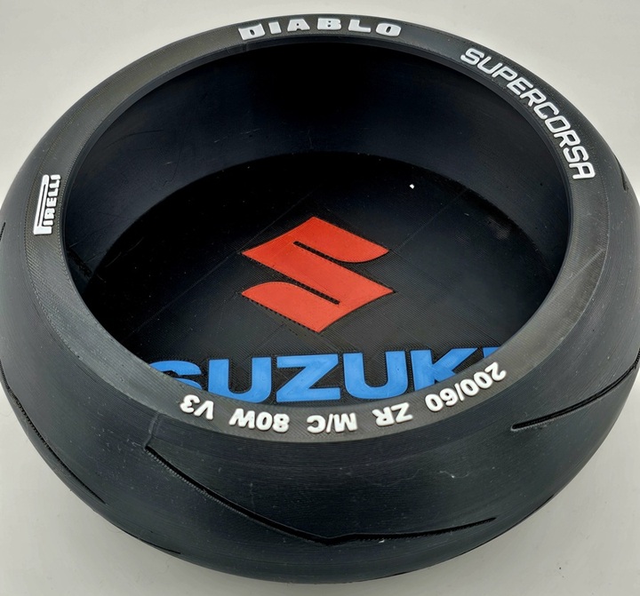 Suzuki logo förvaringsbox i form av däck