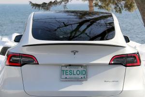 tesla model y spoiler vinge styling