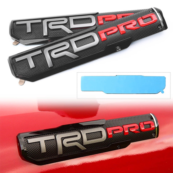 Toyota TRD PRO emblem märke till bilen