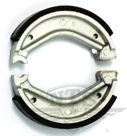 Bromsbackar Puch halvnav