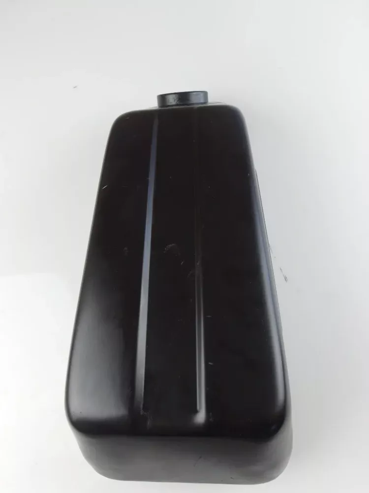 Bensintank Jawa 210 grundlackad svart