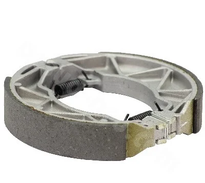 Bromsbackar bak Derbi/Piaggio