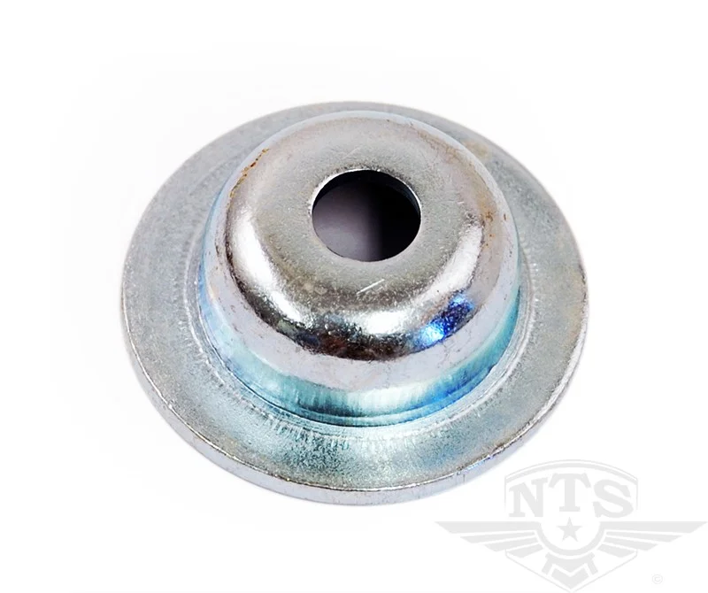 Fjädertallrik Made by NTS Puch typ 2