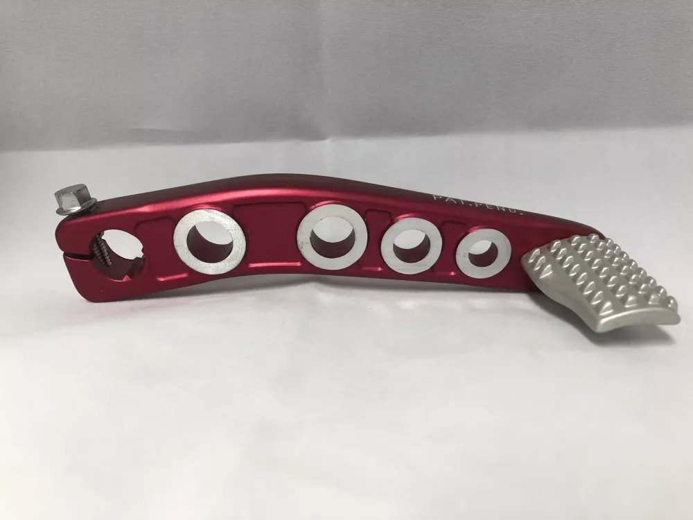 Kick (Röd) minarelli